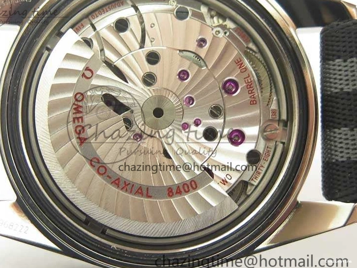 0713 Lightweight Seamaster 300 “Spectre” Limited Edition VSF 1:1 Best Edition On “007” Nato Strap A8400 Super Clone 8075